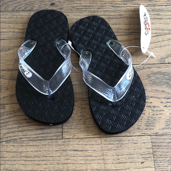 Toddler Flip Flops - Picture 1 of 4